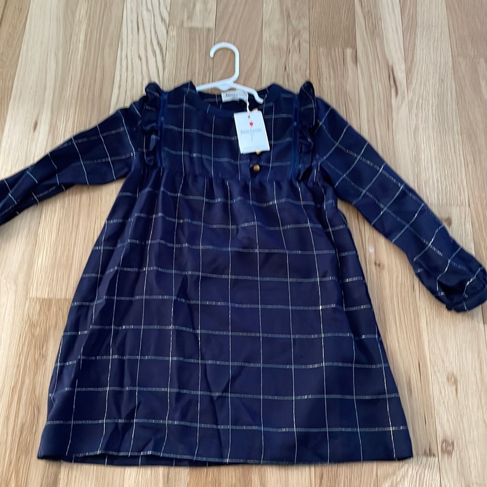 Girls dress
